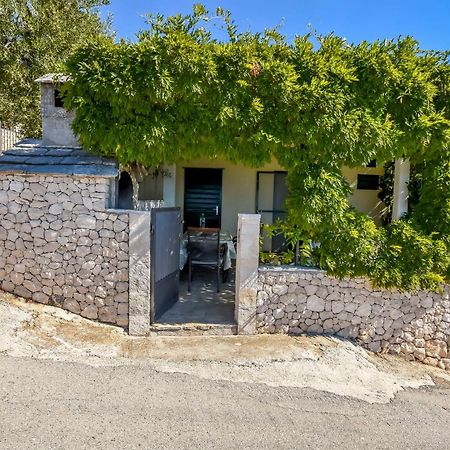 Holiday Home Marija - Beautiful Location Close To The Sea 塞维德 外观 照片